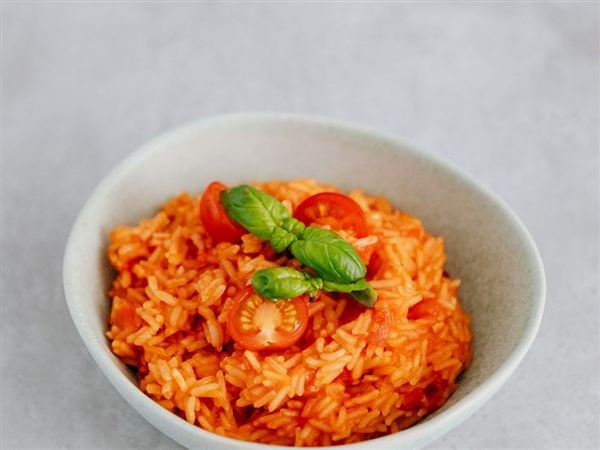 Domatesli Pilav