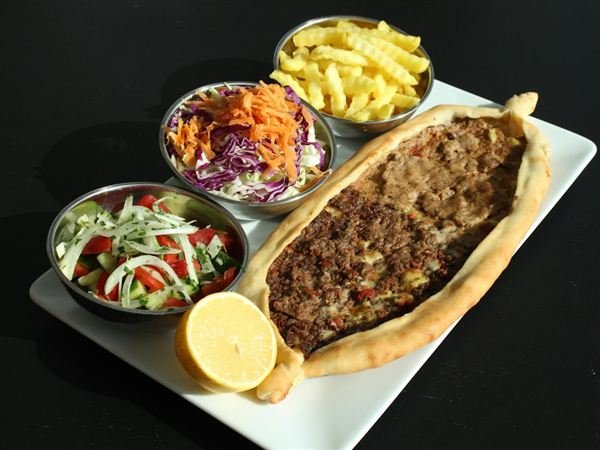 Kıymalı Pide