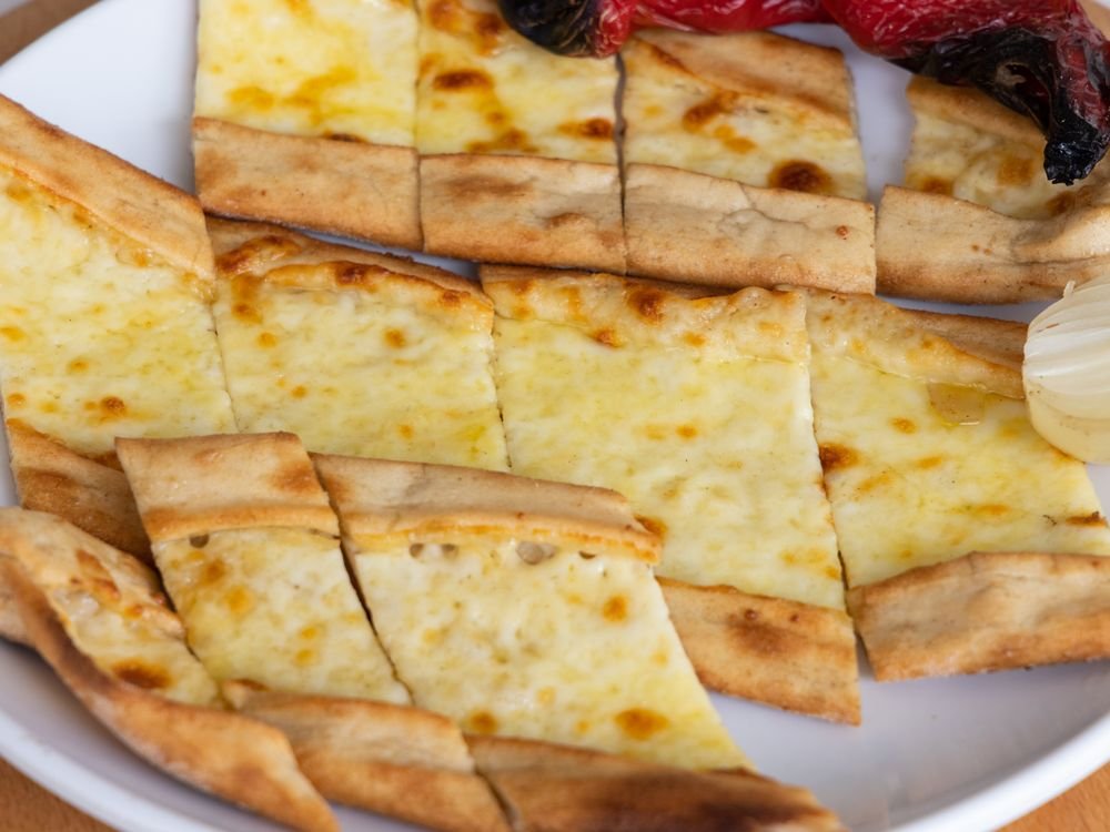 Peynirli Pide
